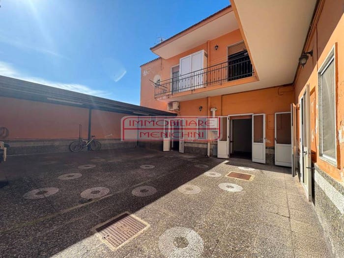 Casa trilocale in vendita in Via Fratelli Bandiera, Centro, Marigliano