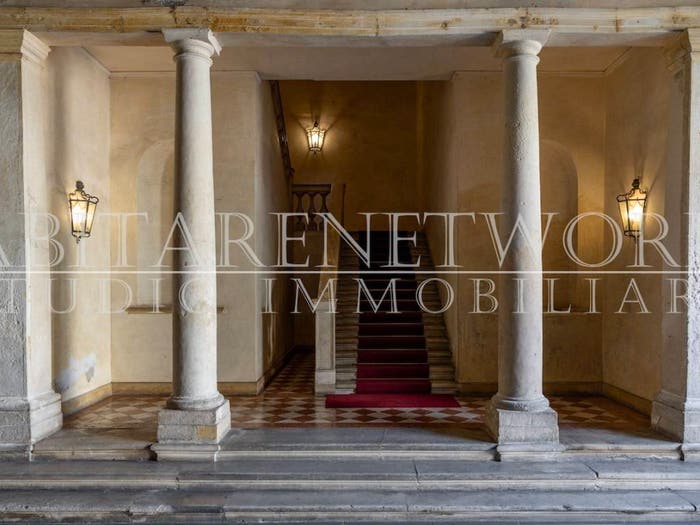 Appartamento con 5 locali in vendita in Piazze Duomo, Padova