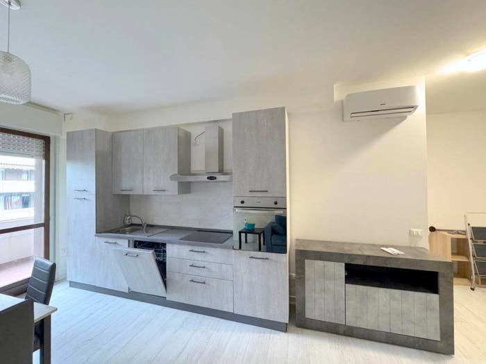 Appartamento trilocale in vendita in VIA TURAZZA, Stanga Pio X, Padova