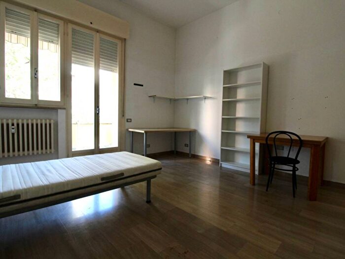 Appartamento con 5 locali in vendita in Via Tiziano, Regione, Ancona