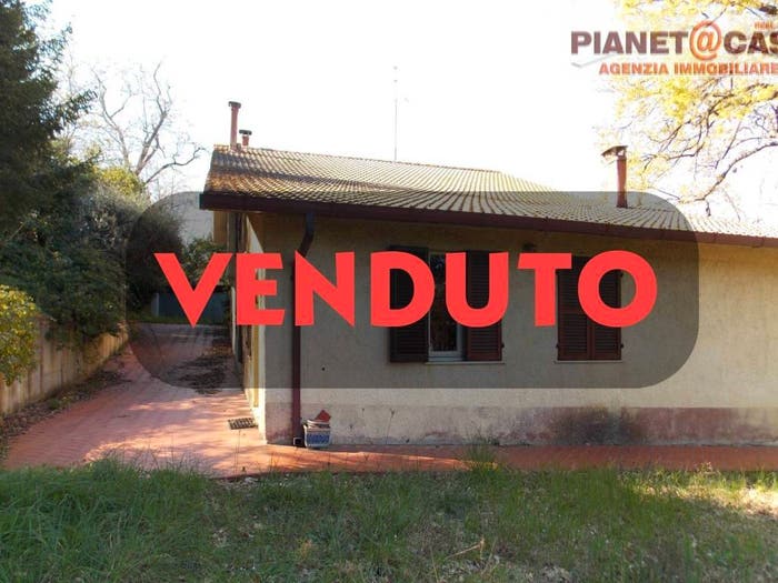 Casa con 6 locali in vendita in Contrada Vivare, Colli del Tronto