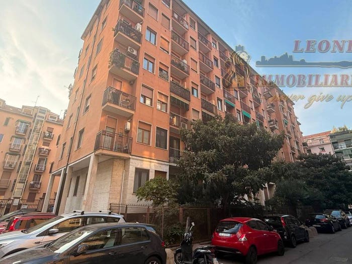 Appartamento bilocale in vendita in Via Vespri Siciliani, Giambellino, Milano