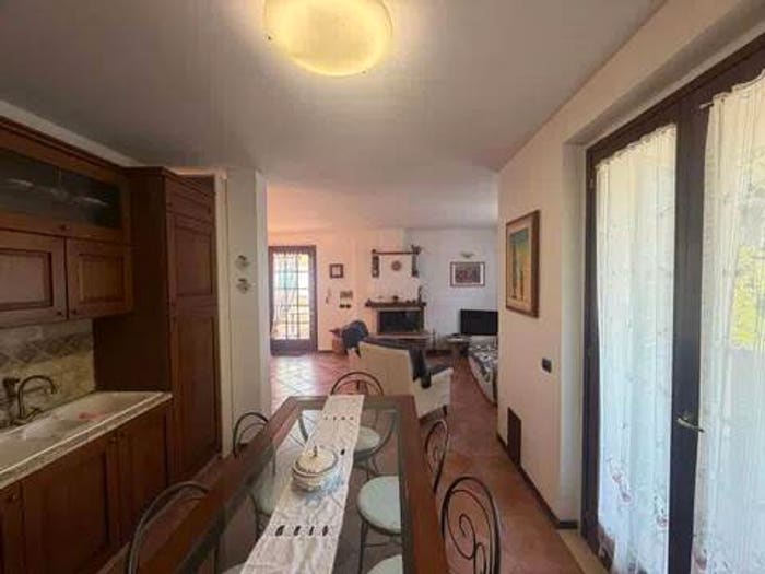 Appartamento con 6 locali in vendita in Viale Primavera Nn, Monteguidi, Casole d'Elsa