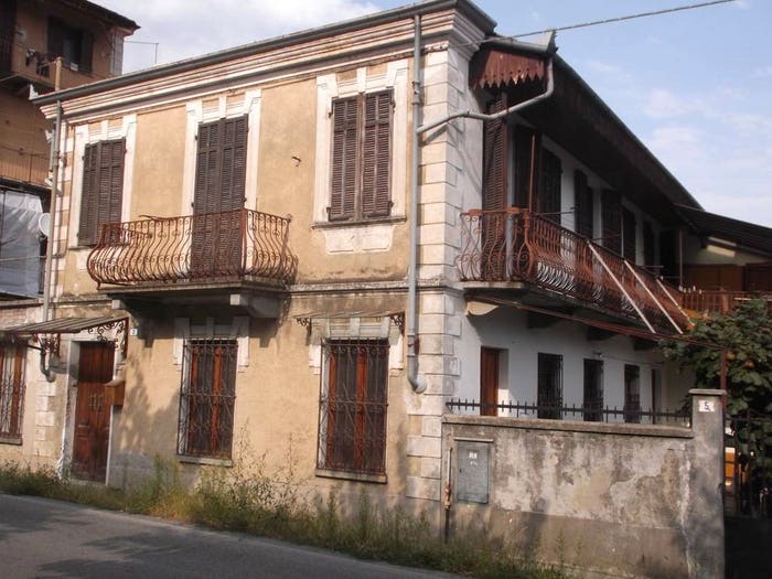 Case in Vendita e in Affitto - 2