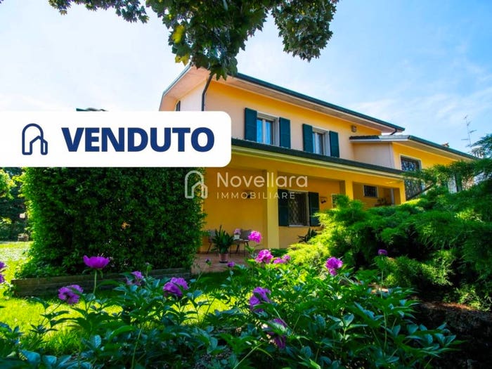 Casa con 6 locali in vendita in Centro, Campagnola Emilia