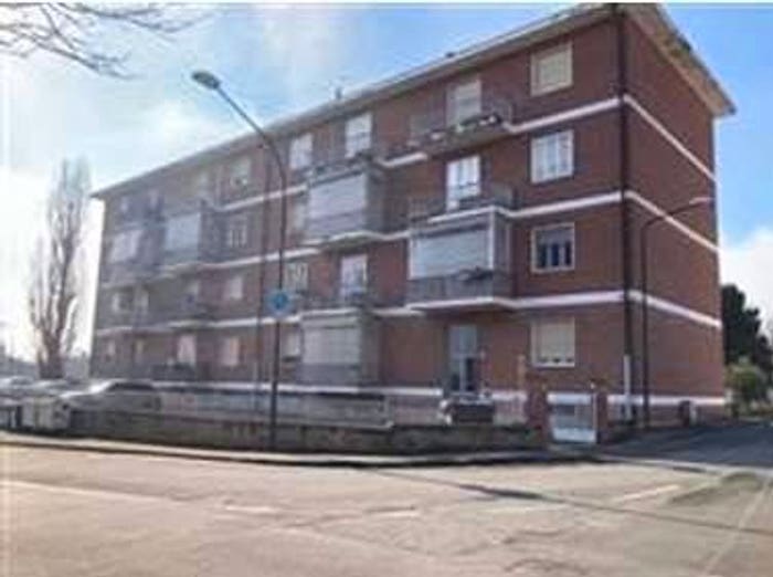 Appartamento con 6 locali in vendita in Strada cambiano, Semicentro, Chieri