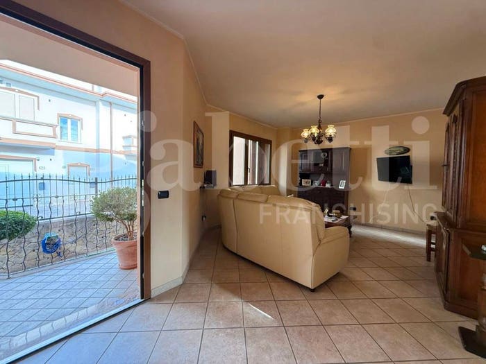 Casa con 5 locali in vendita in via san lorenzo snc, Sestu