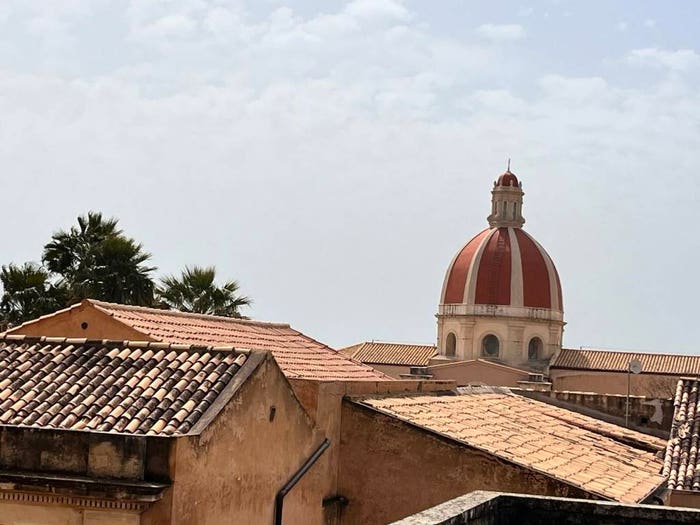 Appartamento quadrilocale in vendita in Vico Vincenzo Bellini, Centro, Avola