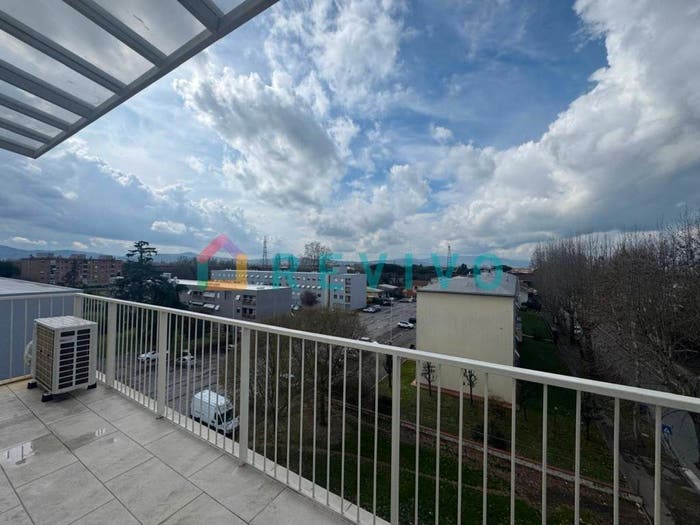 Appartamento trilocale in vendita in Via Pistoiese, Brozzi, Firenze