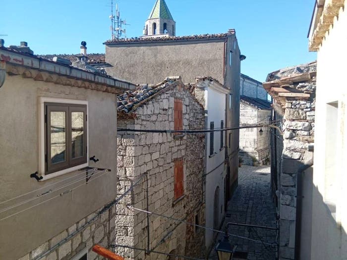 Casa trilocale in vendita in Via Camillo Benso di Cavour, Petrella Tifernina