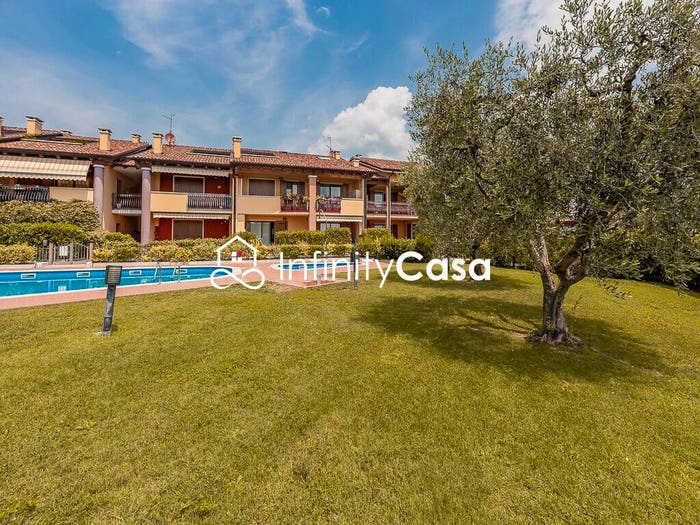 Appartamento trilocale in vendita in Via Grande, Cavaion Veronese