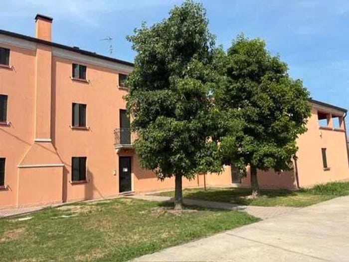 Appartamento con 5 locali in vendita in Centro, Badia Polesine
