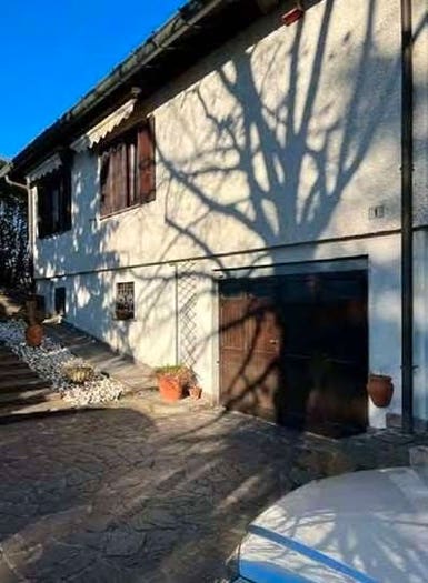Appartamento con 5 locali in vendita in Via Leonardo da Vinci, Centro, Costa Masnaga