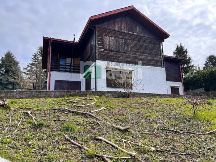 Casa con 5 locali in vendita in Via Giacomo Puccini, Fabbiano, Rivergaro