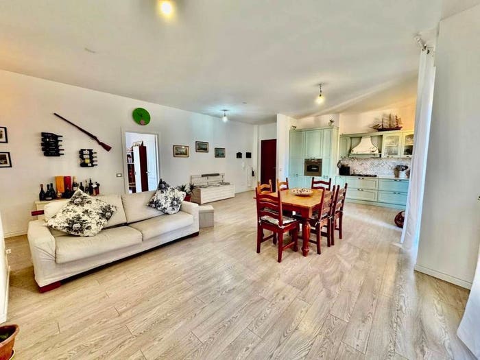 Appartamento con 5 locali in vendita in Via Dei Mille No Number, Novi Ligure