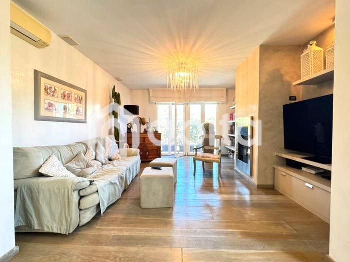 Casa con 5 locali in vendita in Via Nilo, Pestello Ginestra, Montevarchi