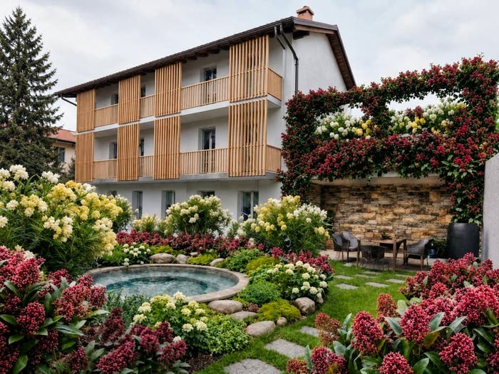 Casa con 6 locali in vendita in Zimone