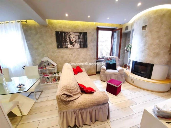 Casa quadrilocale in vendita in Centro, Casalmorano