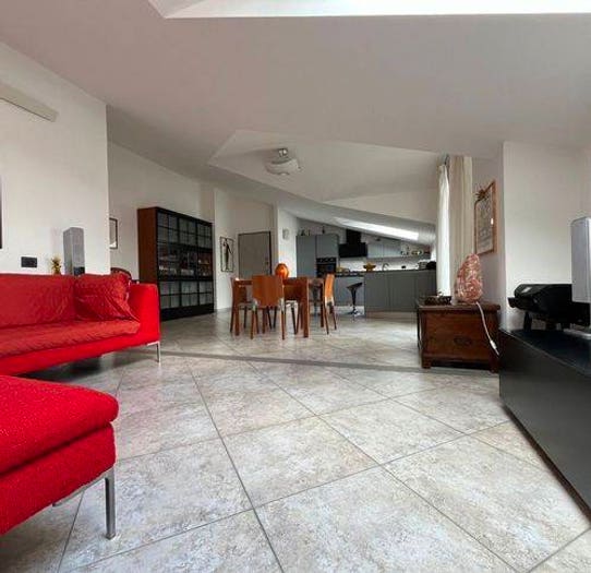 Appartamento trilocale in vendita in Via Della Fornace, Centro, Millesimo