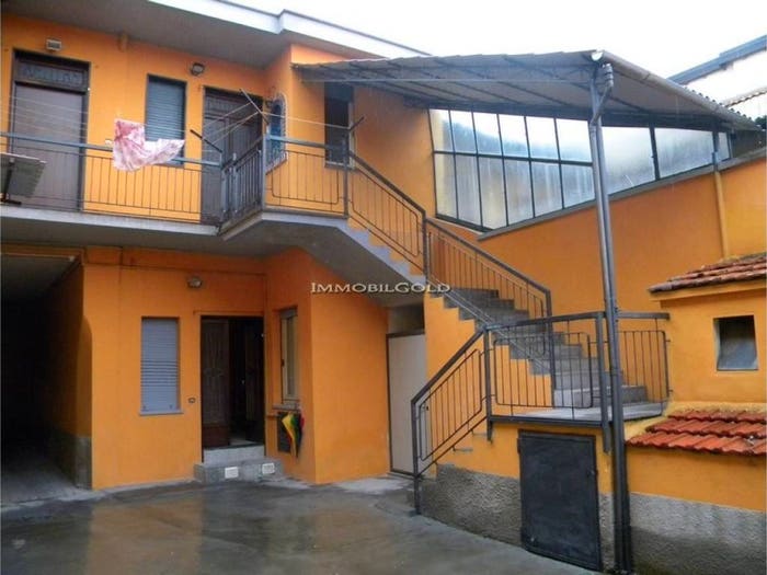 Casa in vendita in Piazza Giornate, Abbiategrasso