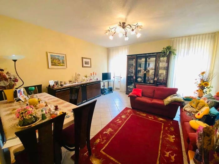 Appartamento con 6 locali in vendita in Via Mina, Centro, Lavena Ponte Tresa