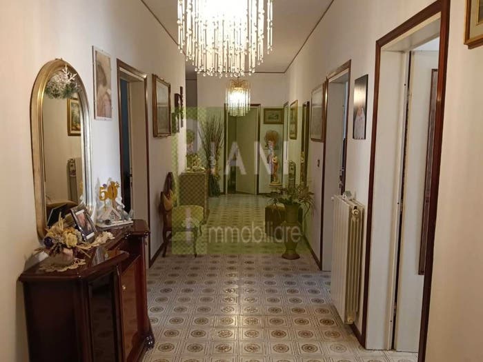 Appartamento con 5 locali in vendita in Vicarello, Collesalvetti