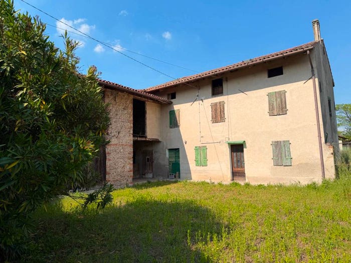 Casa con 5 locali in vendita in Vicolo della Posta, Centro, Mereto di Tomba