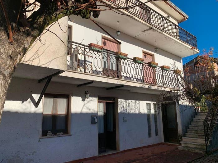 Casa con 6 locali in vendita in Via Pagnanelli, Carnello, Arpino