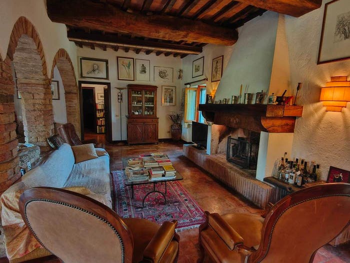 Casa con 6 locali in vendita in Vocabolo Raggio, Massa Martana