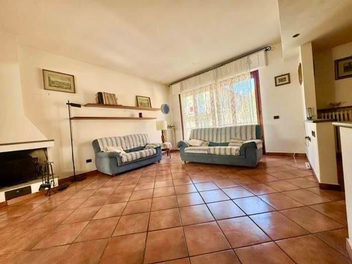 Appartamento con 6 locali in vendita in Via Gran Bretagna, Europa, Firenze