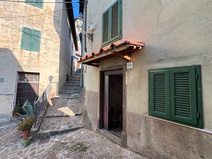 Casa con 5 locali in vendita in Via delle Prigioni, Centro, Coreglia Antelminelli