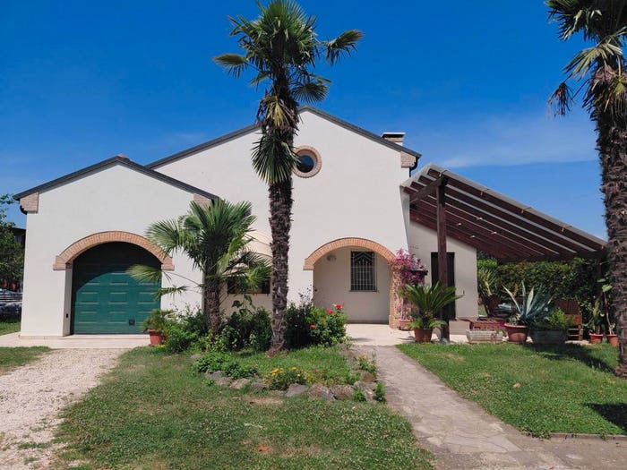 Casa trilocale in vendita in Via Deserto, Zona Industriale Stazione Motta D'Este, Este