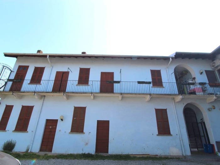Appartamento con 5 locali in vendita in Via Roma, Gorla Minore