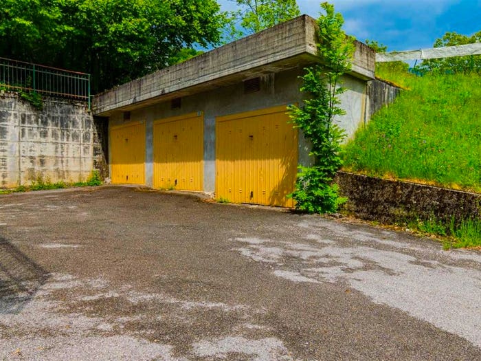 Appartamento quadrilocale in vendita in Via Teggiolo, Zorzone, Oltre il Colle
