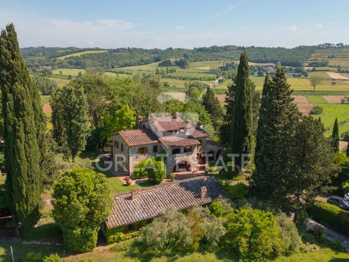 Casa con 6 locali in vendita in Via XXV Aprile, Centro, Cetona