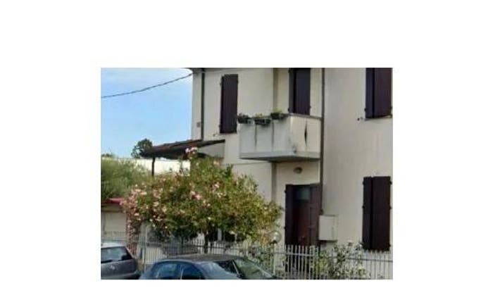 Appartamento quadrilocale in vendita in Via Ravegnana Forlì FC Italia, San Giorgio Pieve Acquedotto, Forlì