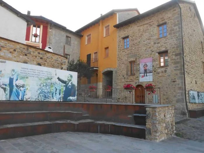 Casa con 6 locali in vendita in Via del Mulino, Centro, Cerignale
