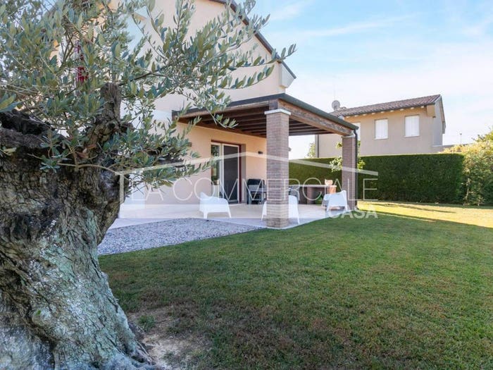 Casa quadrilocale in vendita in Molino Campocroce, Mogliano Veneto