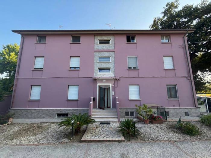 Appartamento trilocale in vendita in V IV Novembre, Sant'Orso, Fano