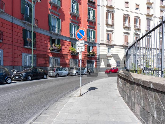 Appartamento trilocale in vendita in Corso Vittorio Emanuele, Quartieri Spagnoli, Napoli