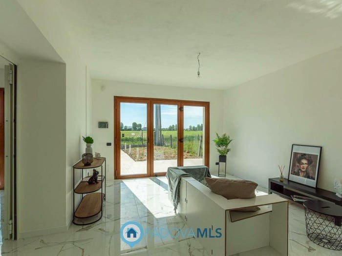 Casa con 6 locali in vendita in Via Monte Grappa, San Giacomo Lion Carpanedo, Albignasego