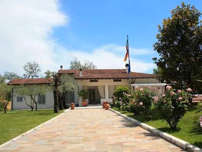 Casa con 6 locali in vendita in Via Vaiana No Number, Vaiana, Forte dei Marmi