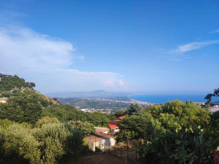 Appartamento trilocale in vendita in Via Suppigno, Castellonorato, Formia