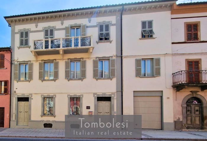 Casa con 6 locali in vendita in Via Antonio Gramsci, Centro, Pergola
