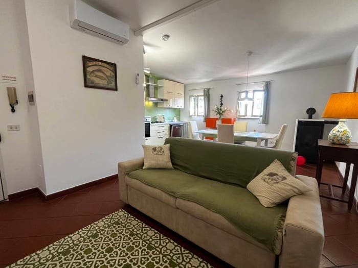 Appartamento trilocale in vendita in Via Cavour, Porto Azzurro
