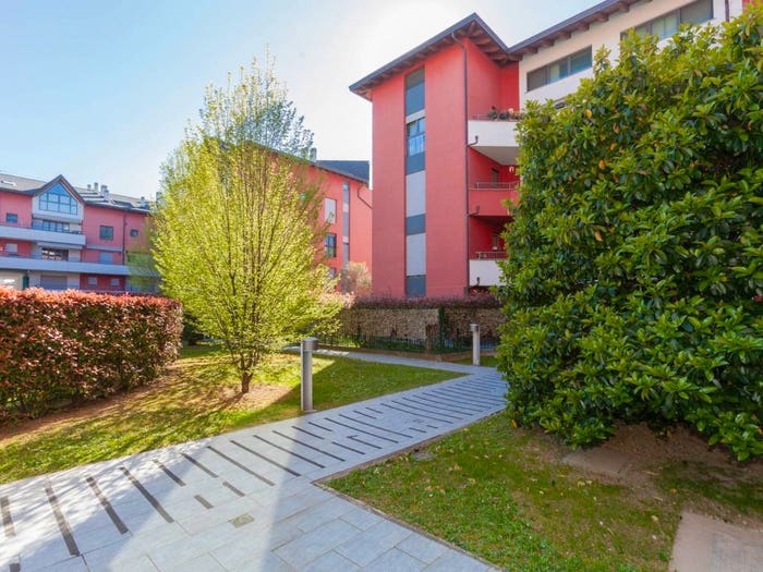 Appartamento bilocale in vendita in Via Privata dei Frassini, Flora, Legnano