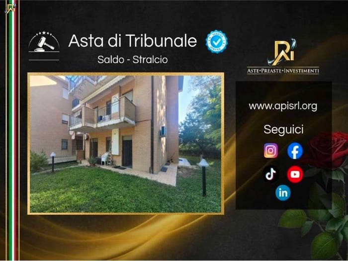 Appartamento con 6 locali in vendita in Via Remo Pagnanelli, Centro, Macerata
