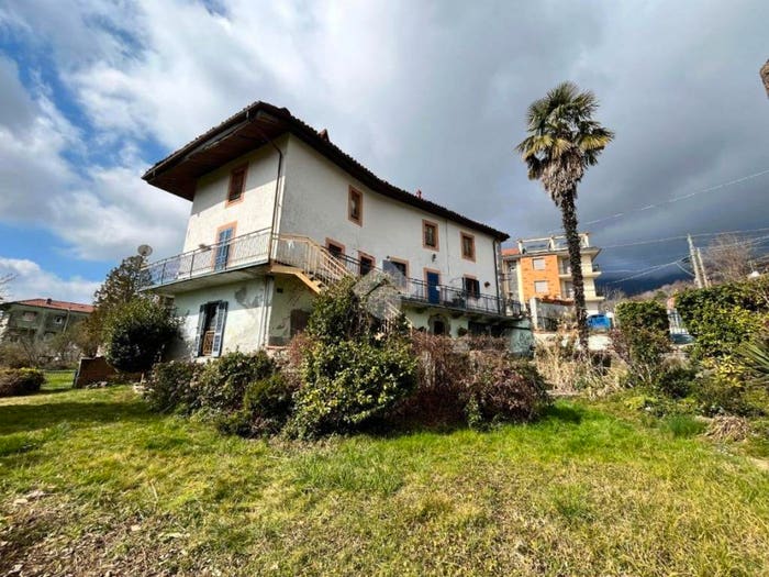 Casa bilocale in vendita in Via Adolfo Ghella, Colleretto Castelnuovo