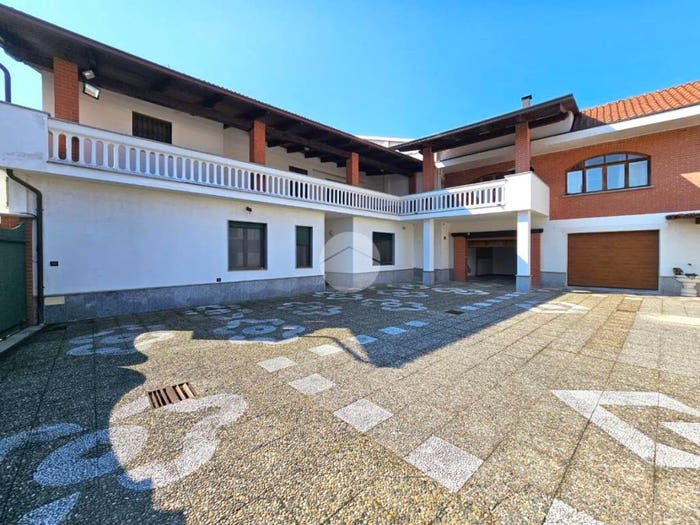 Casa quadrilocale in vendita in Via Nuova, Centro, Villareggia