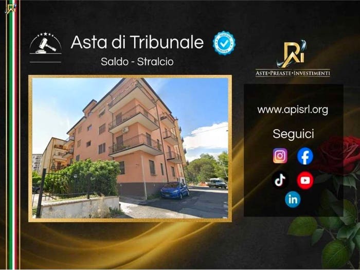 Appartamento quadrilocale in vendita in via Fratelli Cervi A, Panebianco Stadio Città Acquedotto, Cosenza